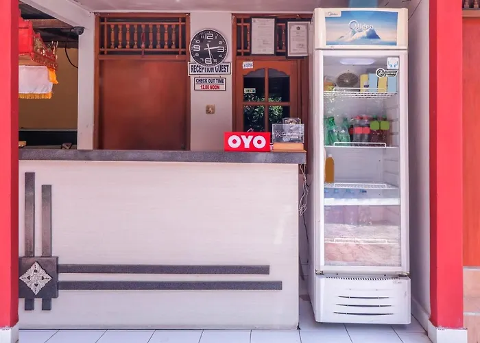 Oyo 2411 Taman Mekar 2 2* クタ